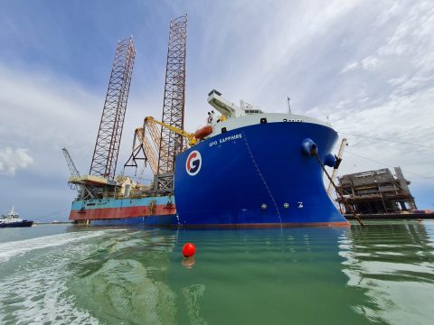 GPO Heavylift transports jackup rig for New Fortress Energy