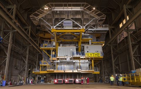Mammoet turns to low-carbon HVO for topsides transport