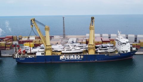 Jumbo-SAL-Alliance's Fairmaster ferries full deck of yachts