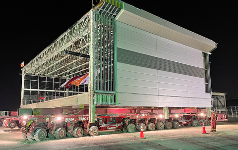 Mammoet moves four 512-ton modules for Dallas-Fort Worth Airport