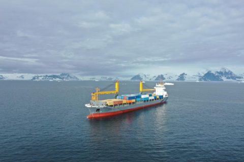 FWN Bonafide delivers project cargo to Antarctic