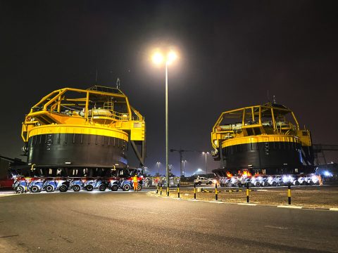 Al Faris hauls two 334-ton buoys through Jebel Ali Free Zone