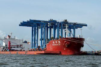 Six fleet gantries reach Port of Abidjan