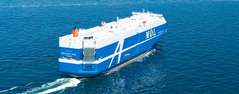MOL orders four more LNG-fuelled car carriers