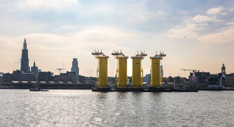 Manora starts moving project cargo for Dogger Bank wind farm