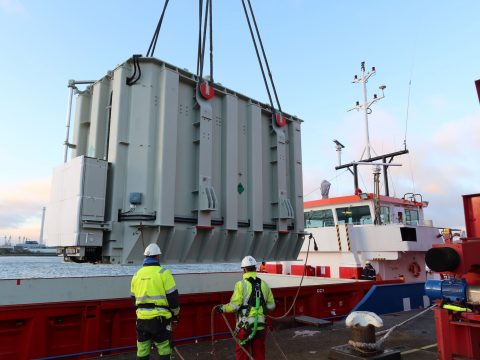 Global Cargo Care escorts two Viking Link transformers