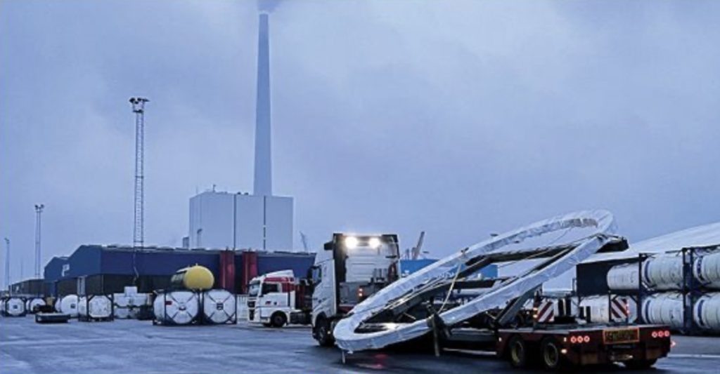 Tschudi Logistics transports wind turbine flanges