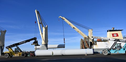 Blue Water handles recycled wind turbines loading in Port Esbjerg