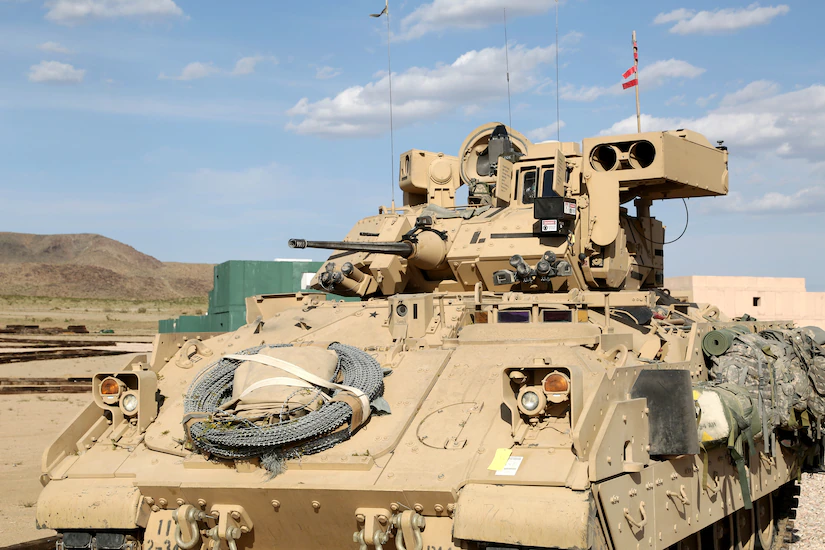 60 American Bradley Fighting Vehicle on route to Ukraine