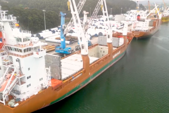Baltic Eagle project cargo brings a heavy lift trio to Aviles