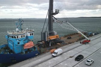Power lifter arrives at the port of Moerdijk