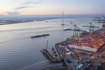 Temporary barge quay opened at Port of Antwerp-Bruges