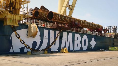 The Dutch Public Prosecution Service (Openbaar Ministerie) suspects Jumbo Shipping from Schiedam of irregularities in dealing with ships heading for the scrap yard. The shipping company denies the allegations and states that the family company brought the ships to the scrapyard in Turkey and that all papers were in order.