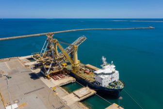 Two years of planing for 1,850-ton shiploader move in Australia