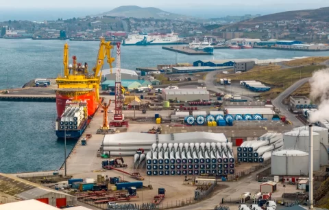 Onshore Viking Wind Farm project has given a one-off boost to Lerwick Port Authority’s activity in the first three month of the year. The new vessel arrivals and tonnage helped the port authority surpass its forecast start of the year. 