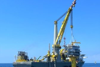 Bokalift 2 lifts South Fork Wind offshore substation in place