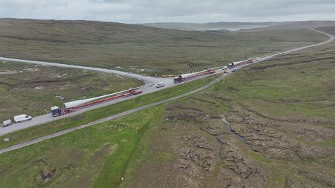 Final Viking Wind Farm convoy rolls in with components