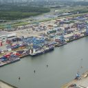Rotterdam Short Sea Terminals expand hybrid straddle carrier fleet