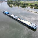 Shipping comes to a halt on parts of the Rhine