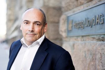 Hapag-Lloyd extends Rolf Habben Jansen's tenure as CEO