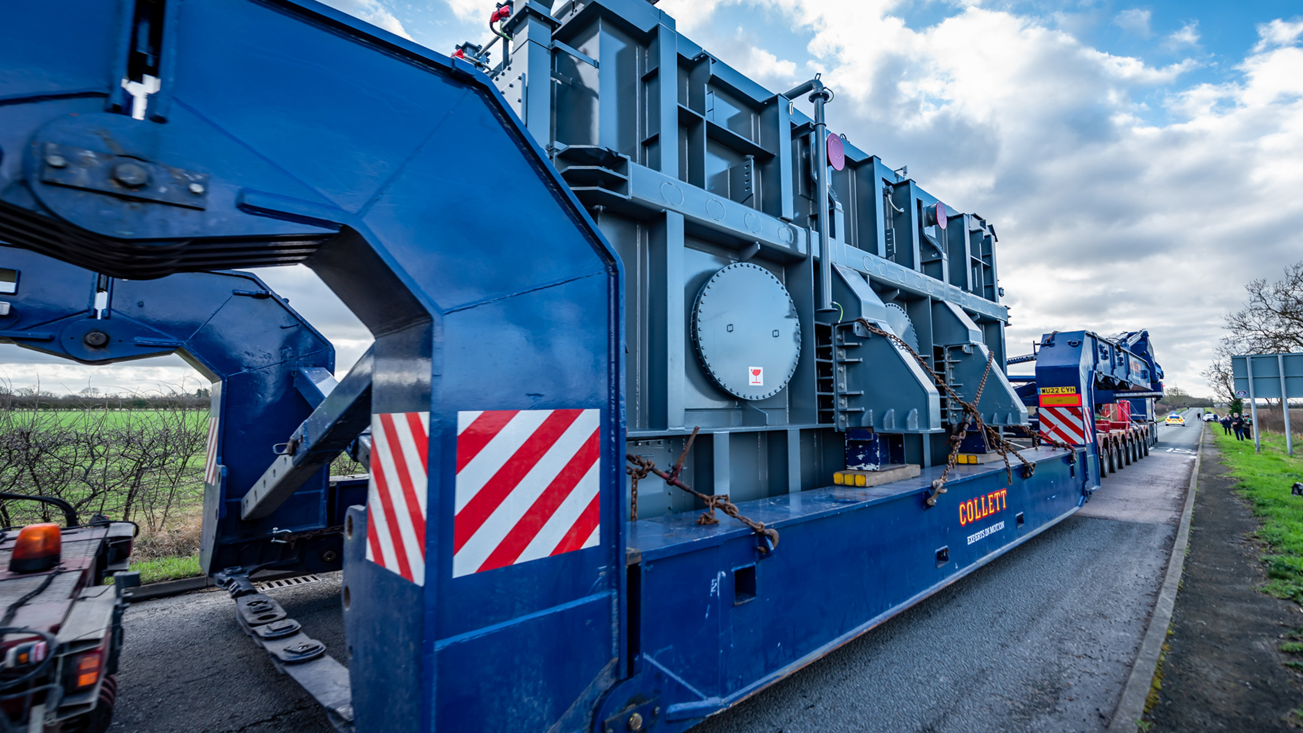 Collett delivers heavy transformers to Biggleswade substation